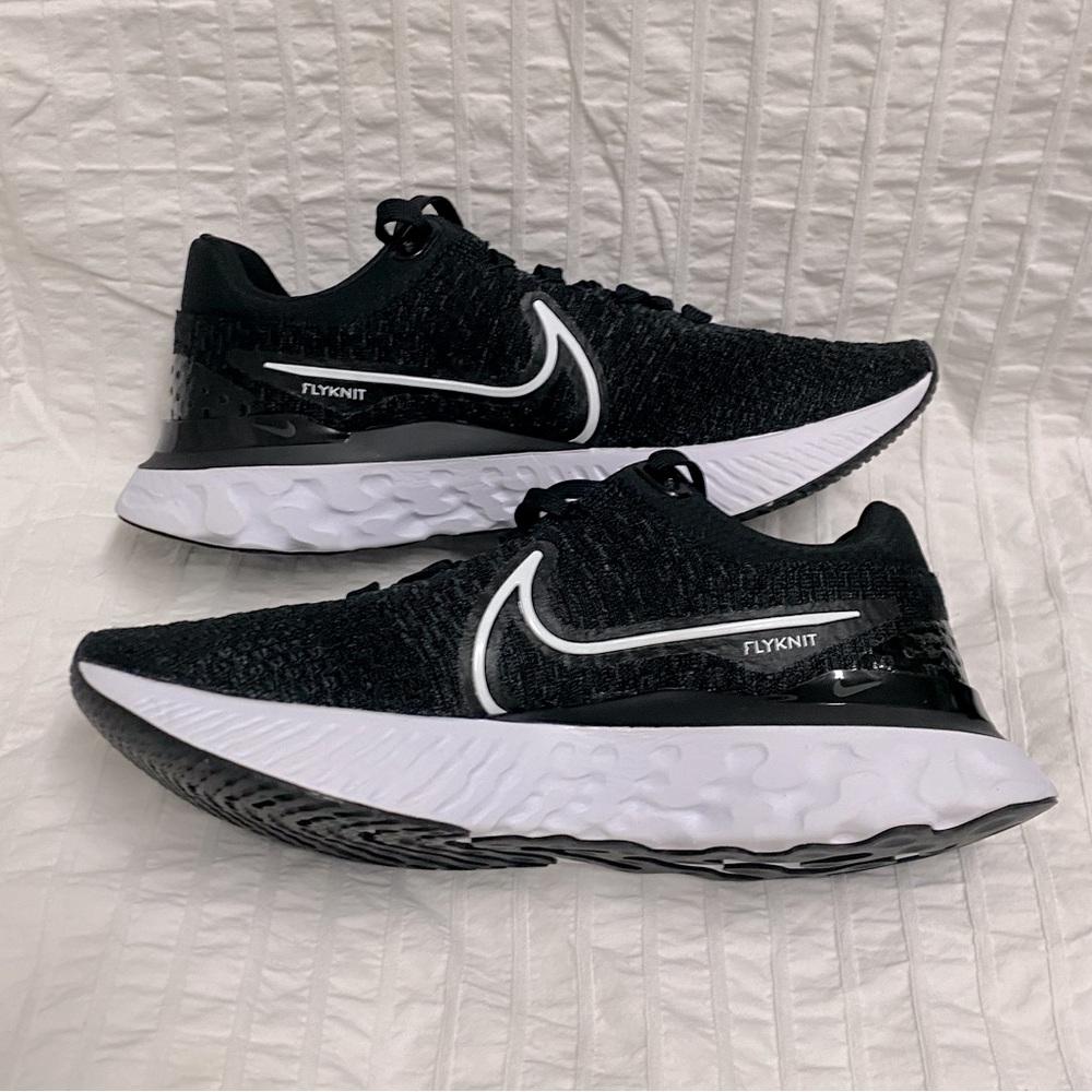 Nike React Infinity - Size 8.5